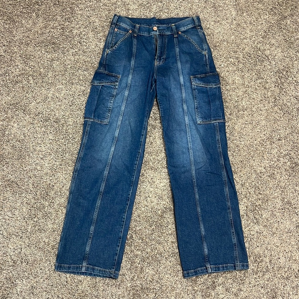 Gap loose cargo blue jeans